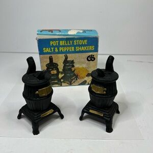 Vintage cast iron salt pepper shakers pot belly stoves with box